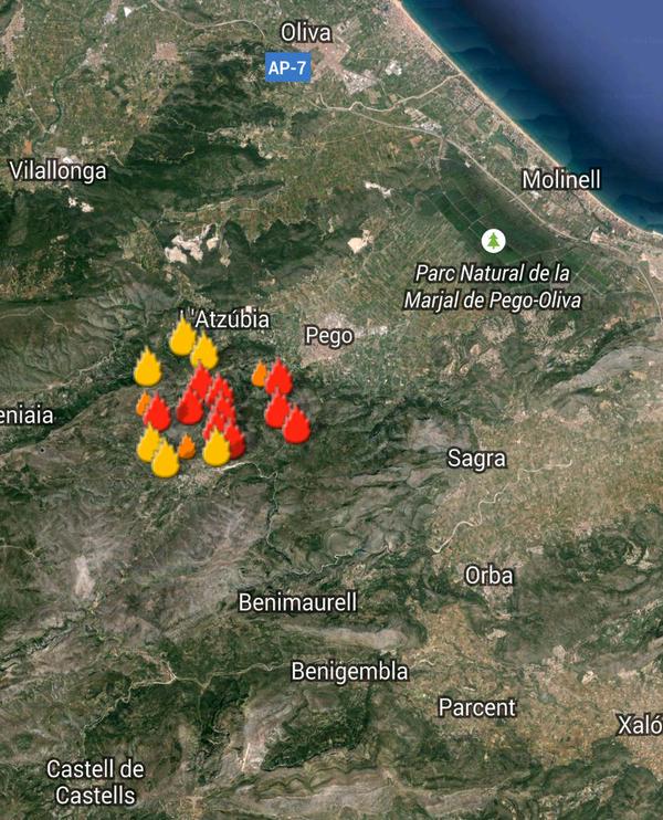 el-gobierno-env-a-a-la-ume-al-incendio-de-la-vall-d-ebo-y-desalojan-en