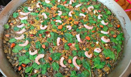 Basta de dogmas culinarios: La paella de autor que reivindica la libertad en los fogones