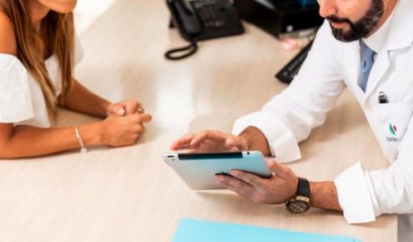 Dr. Raimundo Cantero, nominado como uno de los Mejores Cirujanos Plásticos de España en los Doctoralia Awards 2025